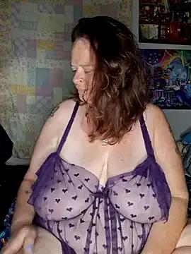 Scarlett2372 from StripChat is Freechat