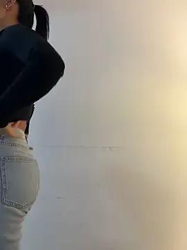 Scarlett_12 from StripChat is Freechat
