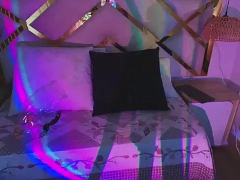 Scarlett_Vegaa from StripChat is Freechat
