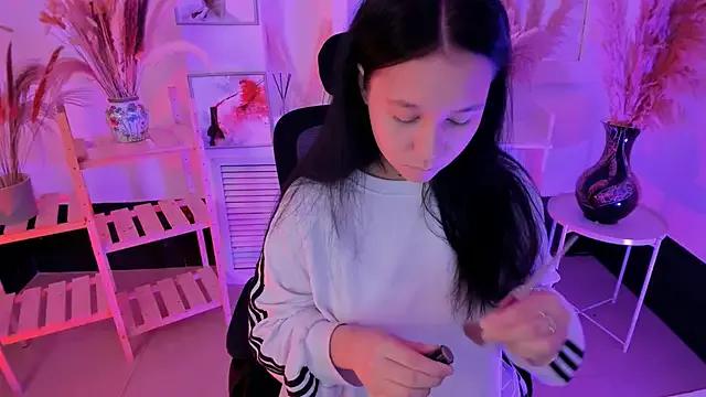 Try our streaming cams variety and talk on a personal level with our adorable girls streamers, showing off their bountiful shapes and dildos.