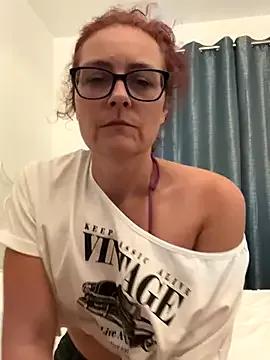 ScarletVibesX from StripChat is Freechat
