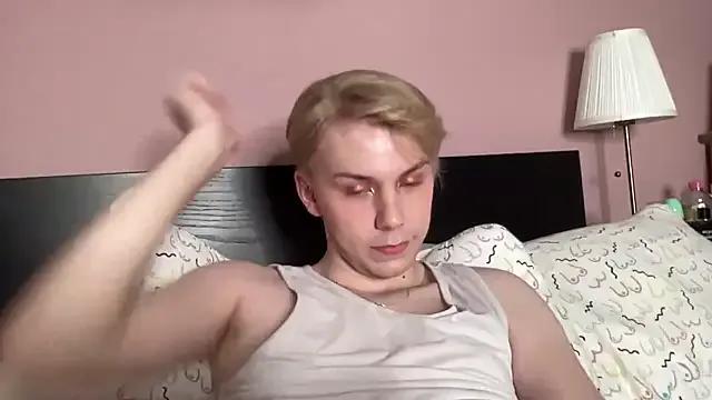 scottishtwink01 from StripChat is Freechat