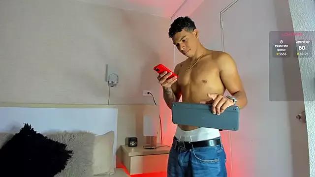 ScottVitale from StripChat is Freechat