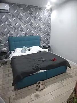 Scromnica94 from StripChat is Freechat