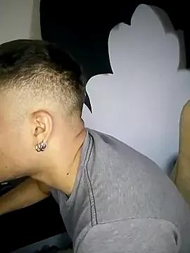 Sean_420xXx from StripChat is Freechat