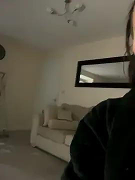 SECRETBELLAUK from StripChat
