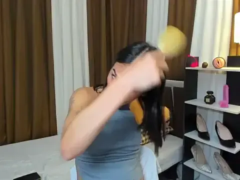 Sedictive_Samantha from StripChat is Freechat