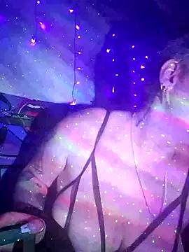 SeductiveCherri from StripChat is Freechat