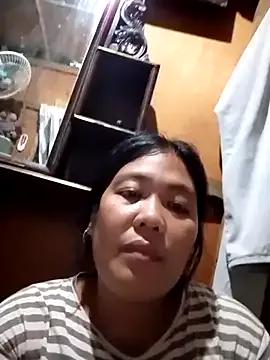 Seductivemomma4ux from StripChat is Freechat