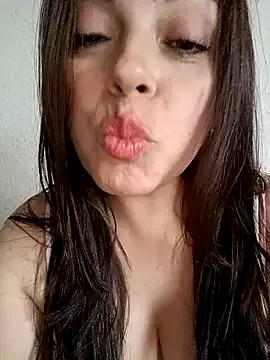 seherlatin from StripChat is Freechat