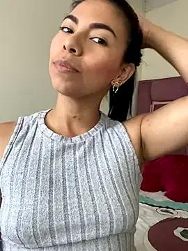 SelenaBelle from StripChat is Freechat