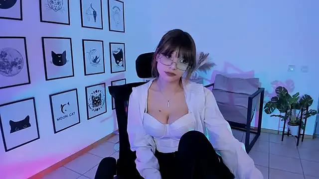 SelenaDearden from StripChat