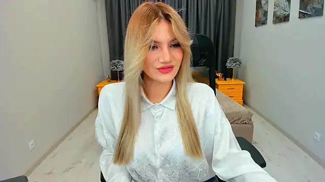 Try our streaming cams variety and talk on a personal level with our adorable girls streamers, showing off their bountiful shapes and dildos.