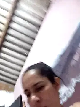 Selenahot23sexy from StripChat is Freechat