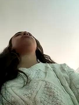 SelenaRojas from StripChat is Freechat