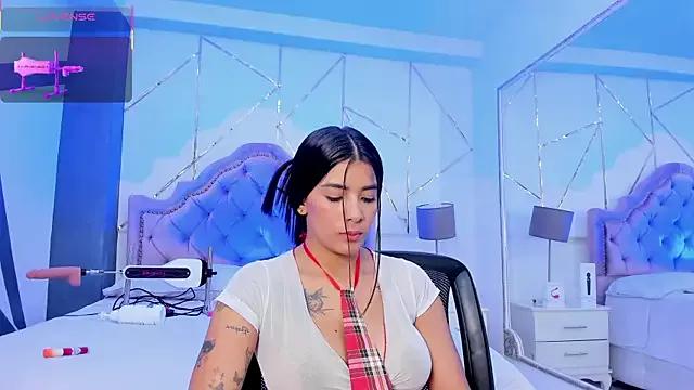 SelenaStonne from StripChat is Freechat