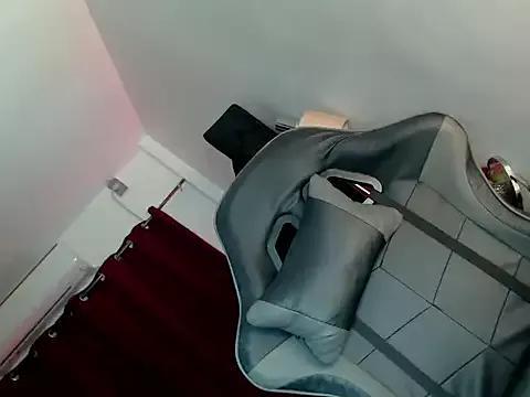 Selene14 from StripChat