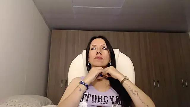 Selene93 from StripChat