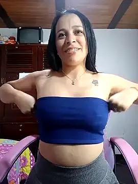 Selene_mixx from StripChat