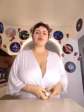 SeleneLuminari8 from StripChat is Freechat