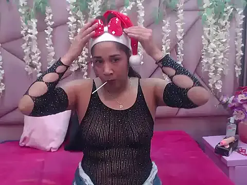 seleneRose69 on StripChat 