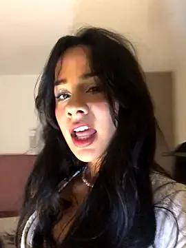 SelinaCatt_ from StripChat is Freechat