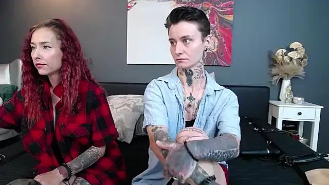 SellenaAndKenny from StripChat is Freechat