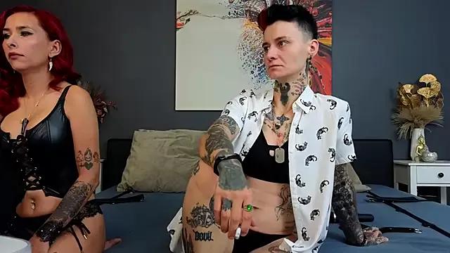 Try our streaming cams variety and talk on a personal level with our adorable girls streamers, showing off their bountiful shapes and dildos.