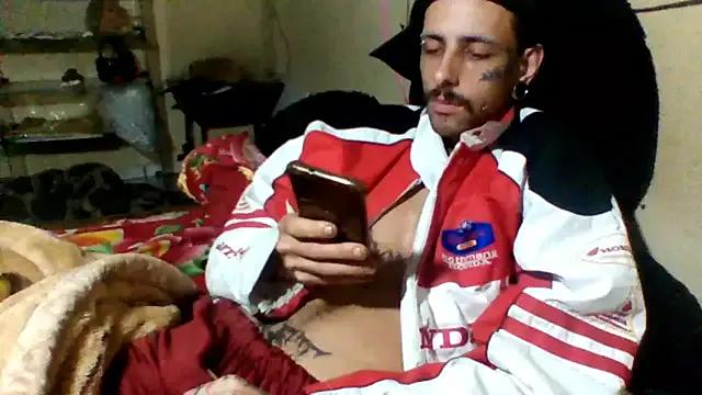 Sellvageria from StripChat