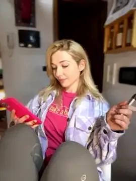 Try our streaming cams variety and talk on a personal level with our adorable girls streamers, showing off their bountiful shapes and dildos.