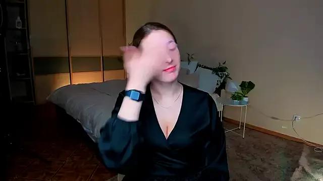 SensitiveSooul from StripChat