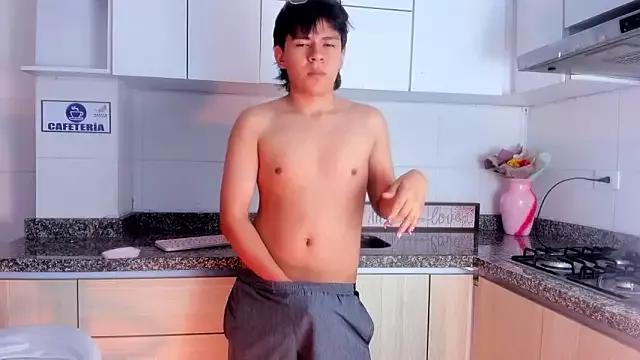 sensualsamy from StripChat