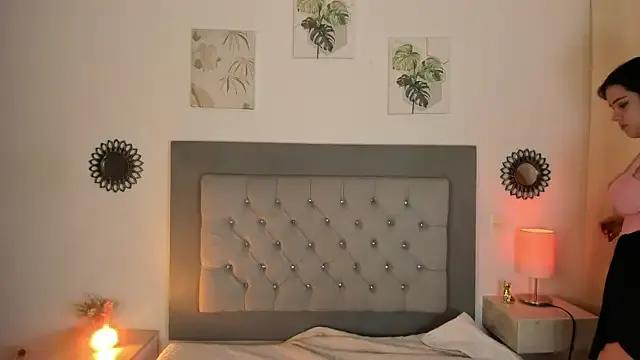 Try our streaming cams variety and talk on a personal level with our adorable girls streamers, showing off their bountiful shapes and dildos.