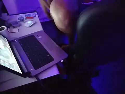 Sereiatransex from StripChat