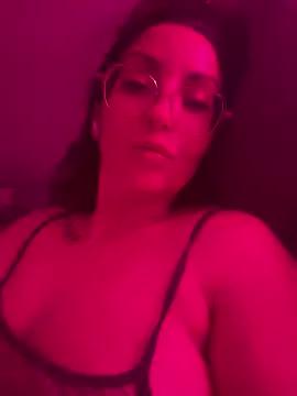 Serena_4you from StripChat is Freechat