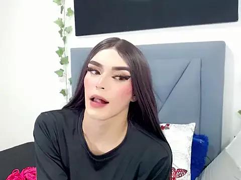 serena_arias from StripChat is Freechat