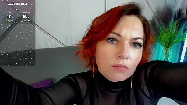 Serena_Foxxx from StripChat is Freechat