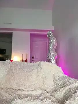 Try our streaming cams variety and talk on a personal level with our adorable girls streamers, showing off their bountiful shapes and dildos.