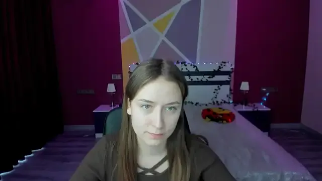 SerenityWild from StripChat is Freechat