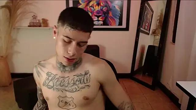 Setthomas from StripChat