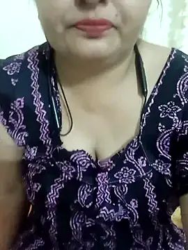 Sexey-Rani from StripChat is Freechat