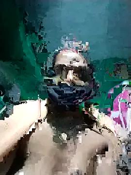 Sexi_savita from StripChat is Freechat