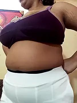 Sexiest_Nataliya from StripChat is Freechat