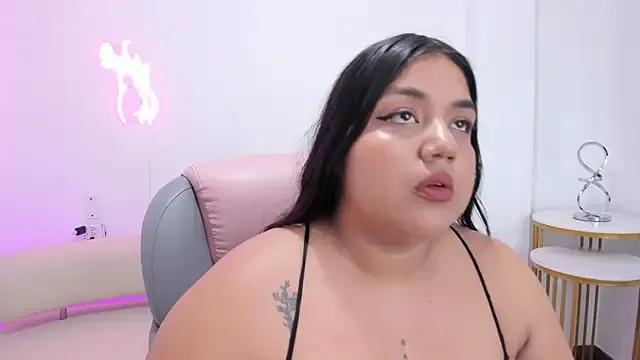 Sexxchubby from StripChat is Freechat