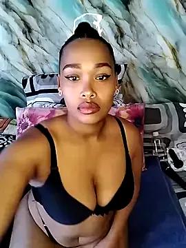 sexxy_lexx from StripChat