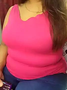 SexxyDina from StripChat