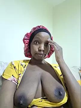sexxygoldy from StripChat
