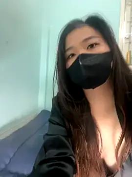 Sexy_dancing_girl from StripChat is Freechat