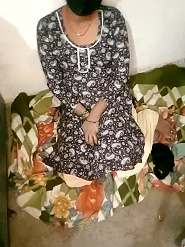 Sexy_Riya_Bhabhi from StripChat is Freechat