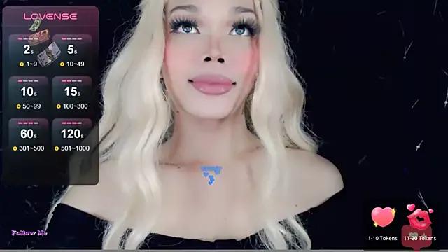 sexy_Tgirl1 from StripChat is Freechat